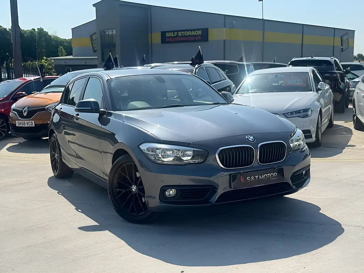 Used 2016 BMW 1 Series Se Grey - Front View