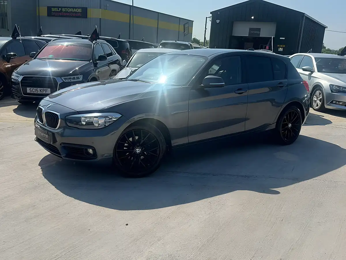 Used 2016 BMW 1 Series Se Grey - Interior and Exterior details 4
