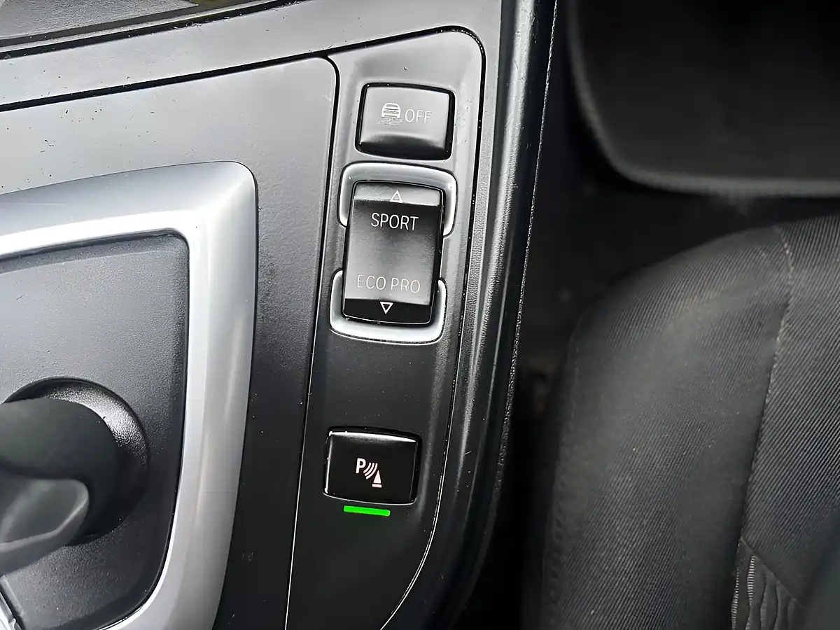 Used 2016 BMW 1 Series Se Grey - Interior and Exterior details 16