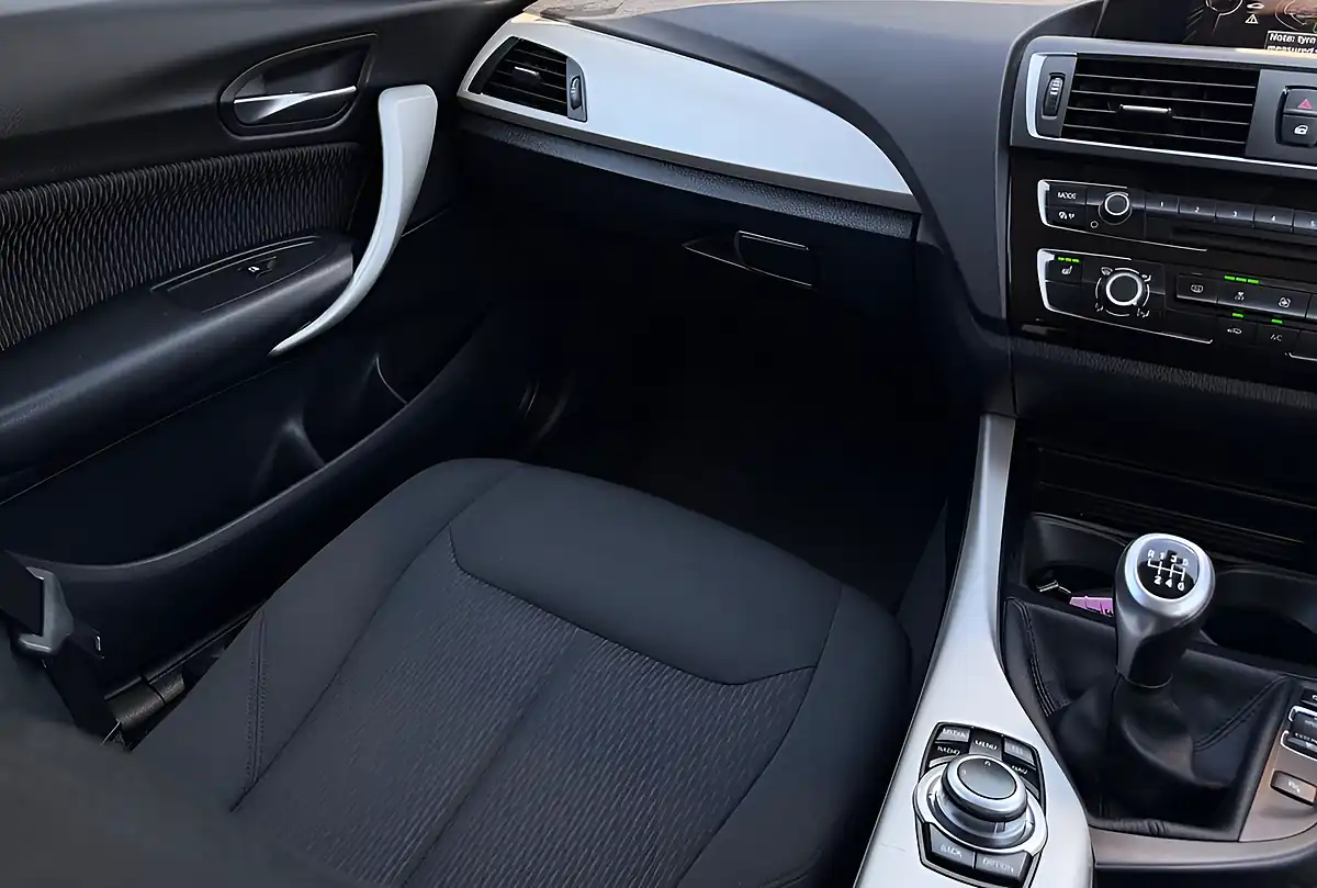 Used 2016 BMW 1 Series Se Mineral Grey - Interior and Exterior details 15