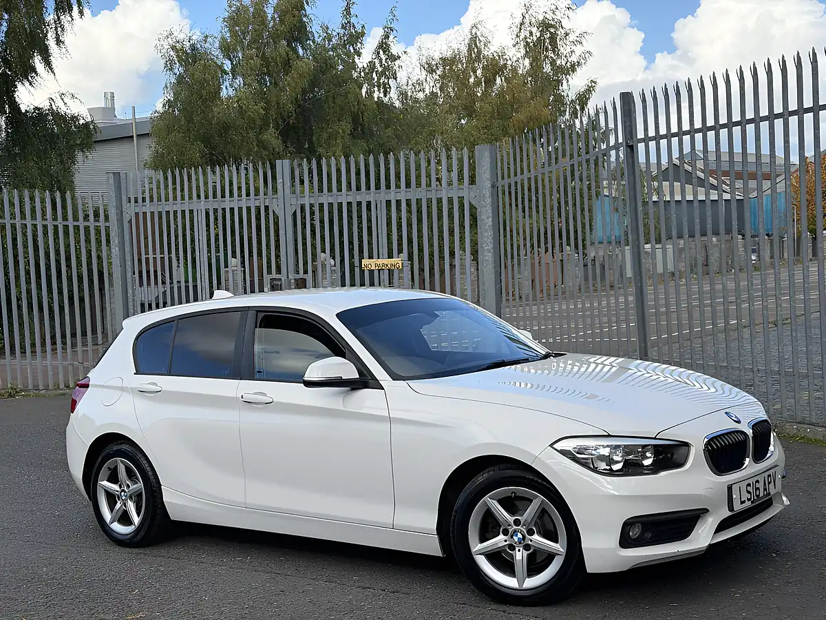 Used 2016 BMW 1 Series Se White - Interior and Exterior details 2