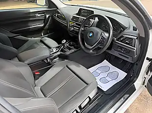 Used 2016 BMW 1 Series Sport Alpine White - Interior and Exterior details 15