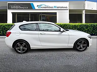 Used 2016 BMW 1 Series Sport Alpine White - Interior and Exterior details 2