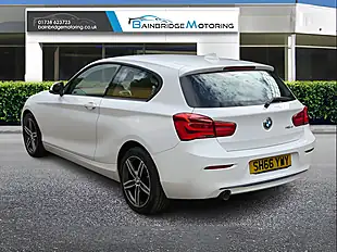 Used 2016 BMW 1 Series Sport Alpine White - Interior and Exterior details 5