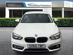 Used 2016 BMW 1 Series Sport Alpine White - Interior and Exterior details 8