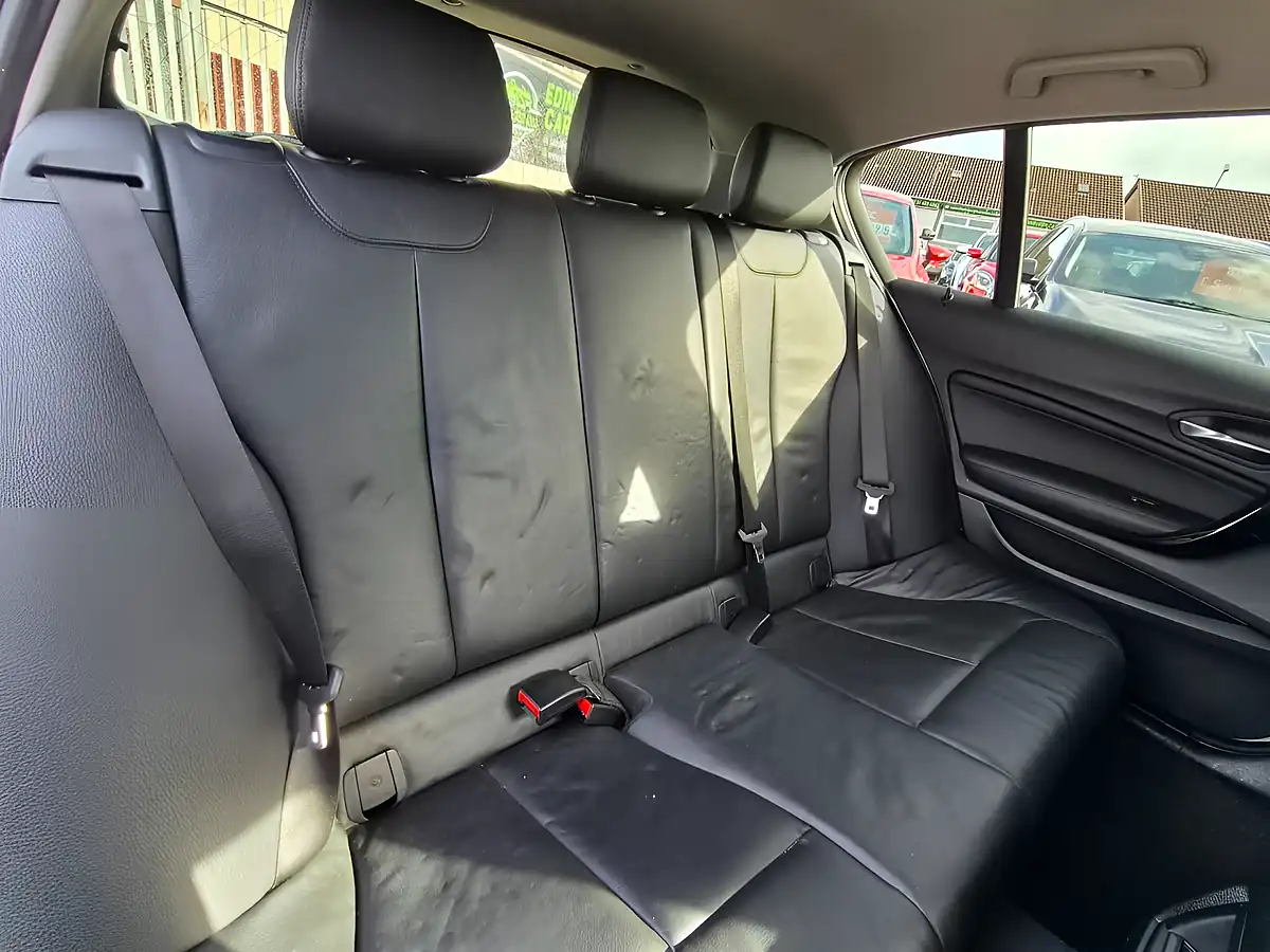 Used 2016 BMW 1 Series Sport Alpine White - Interior and Exterior details 14