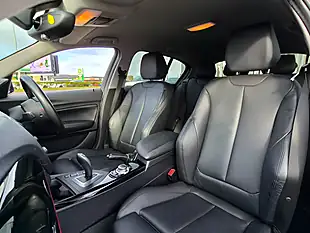 Used 2016 BMW 1 Series Sport Alpine White - Interior and Exterior details 16