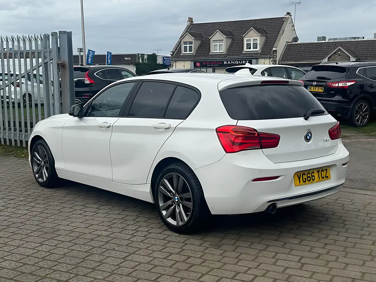 Used 2016 BMW 1 Series Sport Alpine White - Interior and Exterior details 4