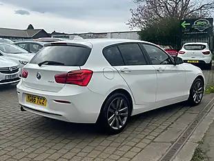 Used 2016 BMW 1 Series Sport Alpine White - Interior and Exterior details 6