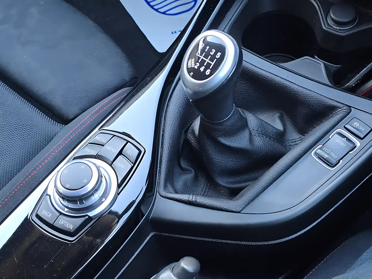 Used 2016 BMW 1 Series Sport Black - Interior and Exterior details 14