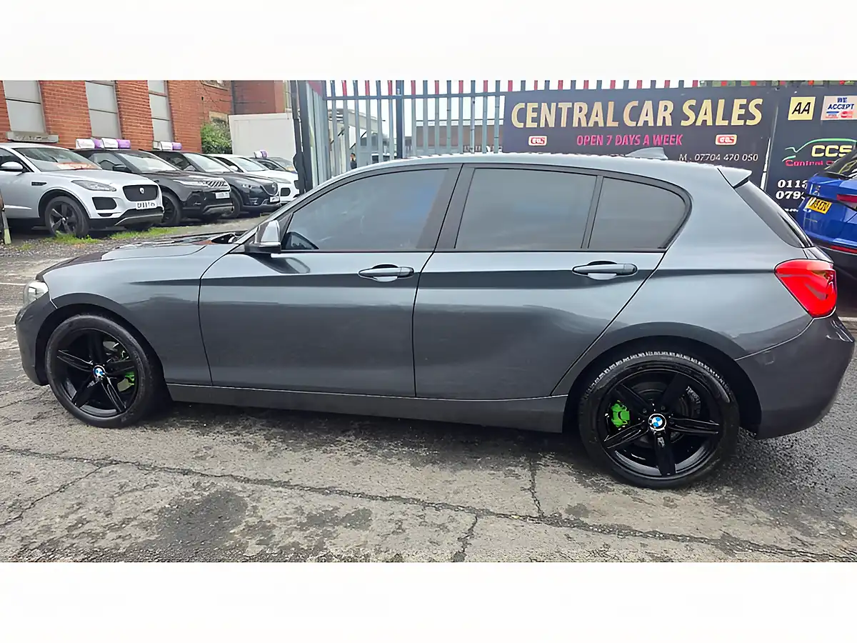 Used 2016 BMW 1 Series Sport Grey - Interior and Exterior details 15