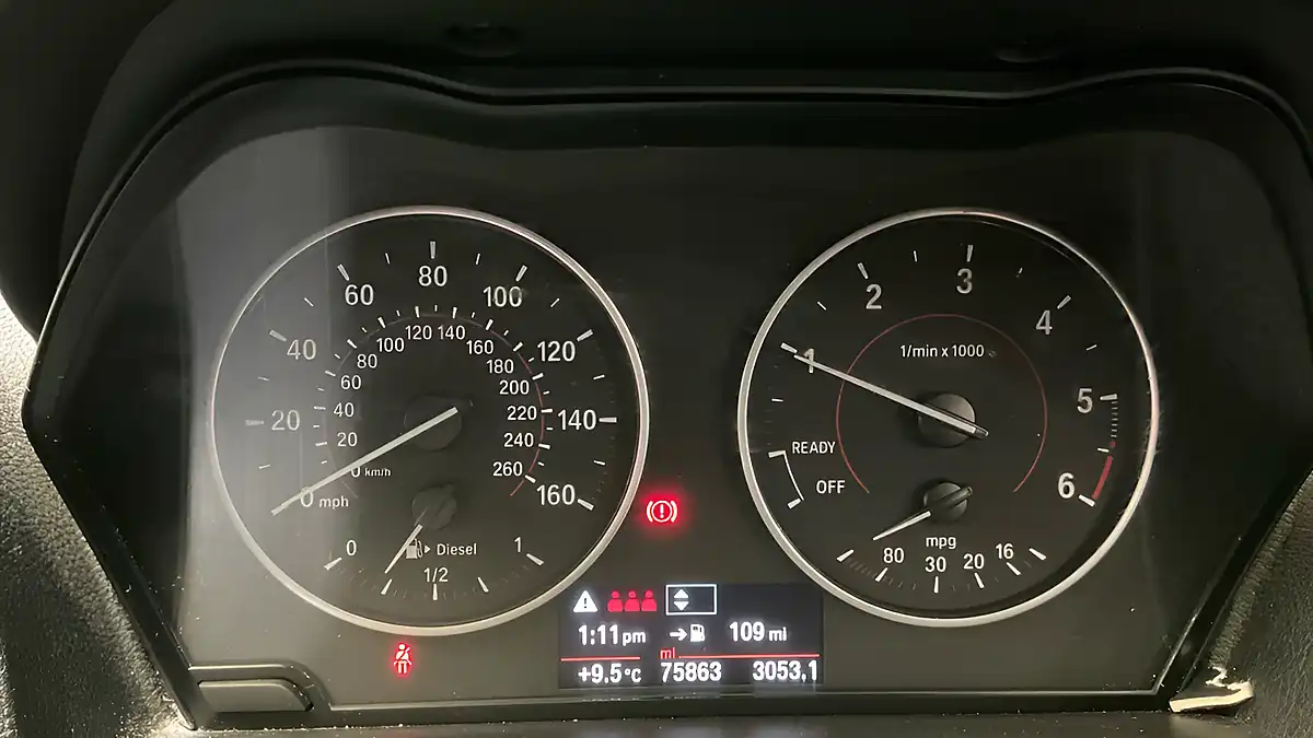 Used 2016 BMW 1 Series Sport Grey - Interior and Exterior details 10