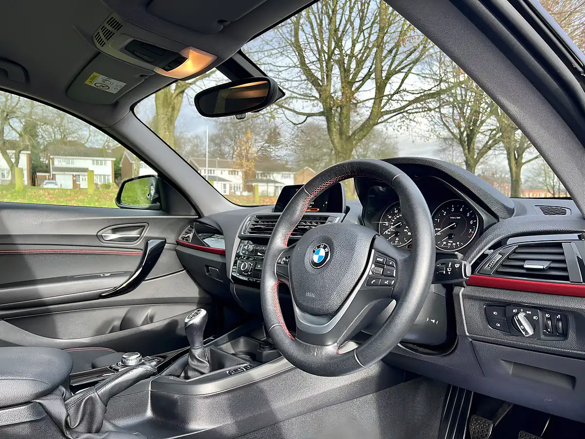 Used 2016 BMW 1 Series Sport Sapphire Black - Interior and Exterior details 4
