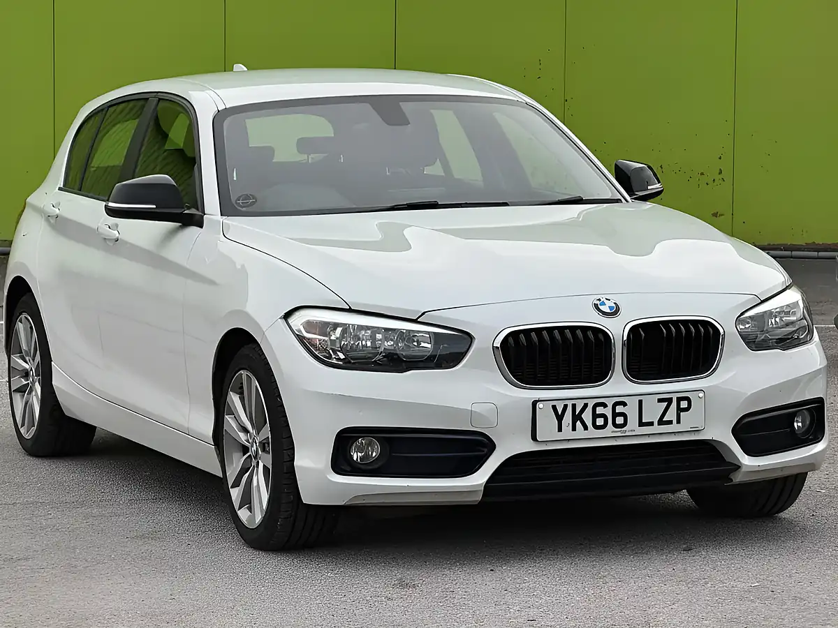 Used 2016 BMW 1 Series Sport White - Front View