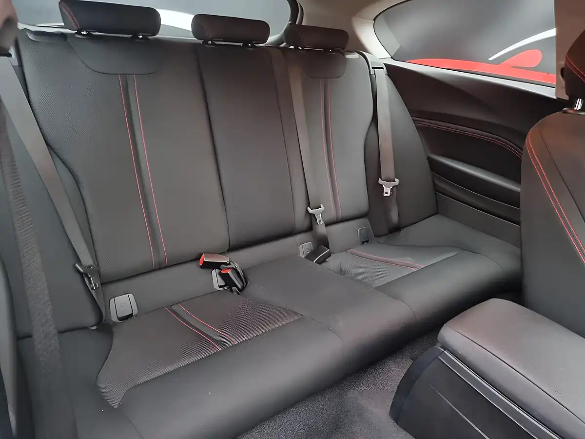 Used 2016 BMW 1 Series Sport White - Interior and Exterior details 13