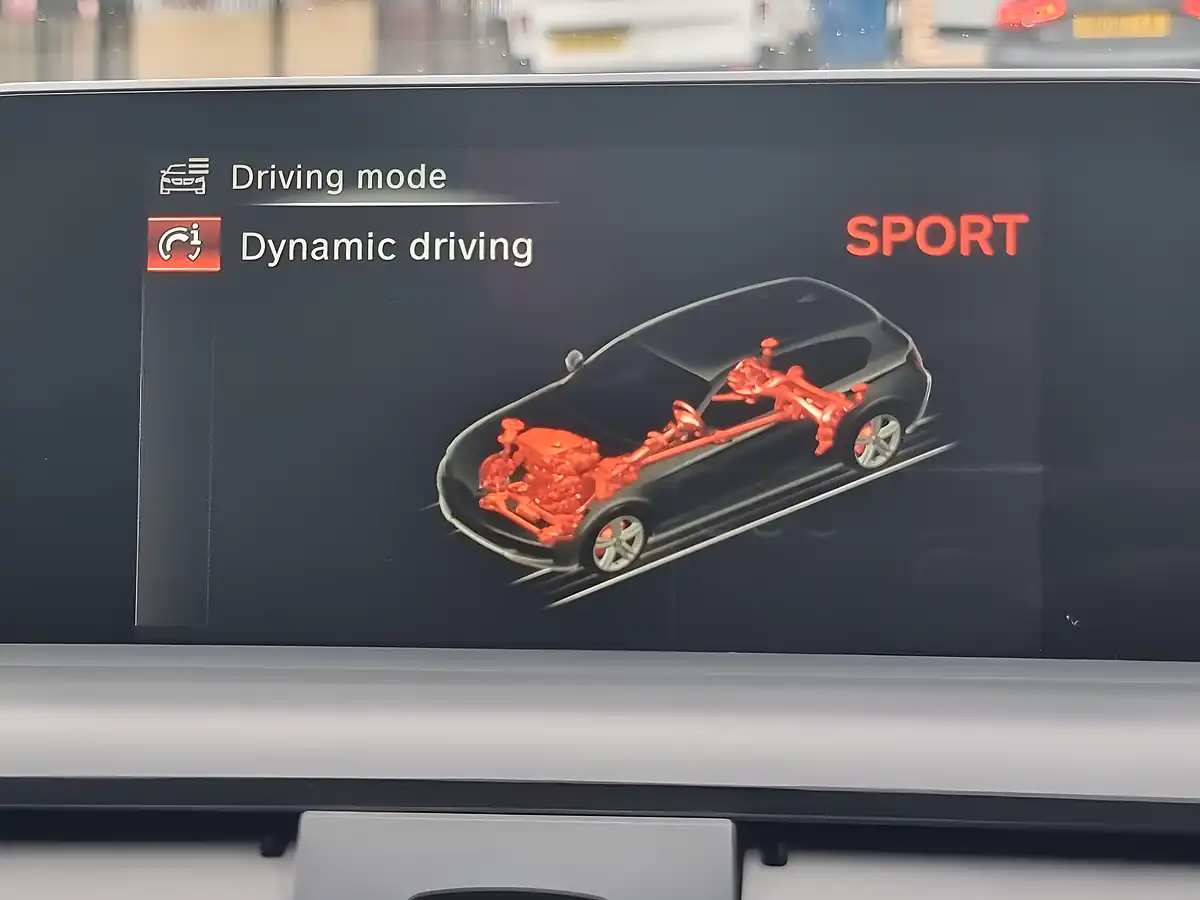 Used 2016 BMW 1 Series Sport White - Interior and Exterior details 17