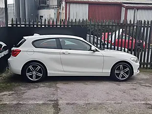 Used 2016 BMW 1 Series Sport White - Interior and Exterior details 5