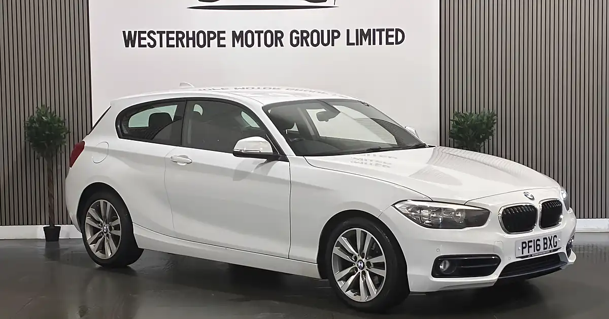 Used 2016 BMW 1 Series Sport White - Front View