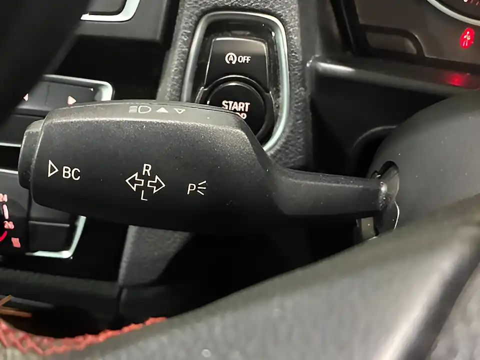 Used 2016 BMW 1 Series Sport White - Interior and Exterior details 14