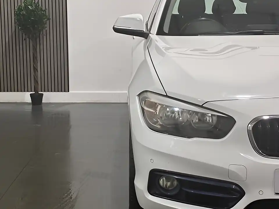 Used 2016 BMW 1 Series Sport White - Interior and Exterior details 19