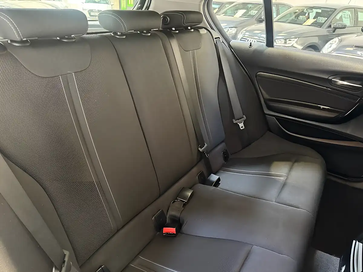 Used 2016 BMW 1 Series Sport White - Interior and Exterior details 12