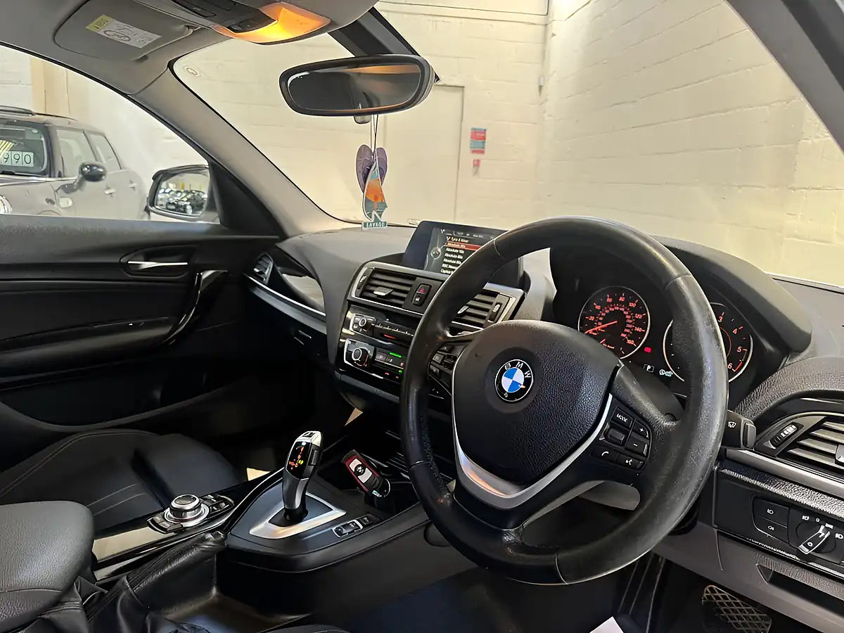 Used 2016 BMW 1 Series Sport White - Interior and Exterior details 16