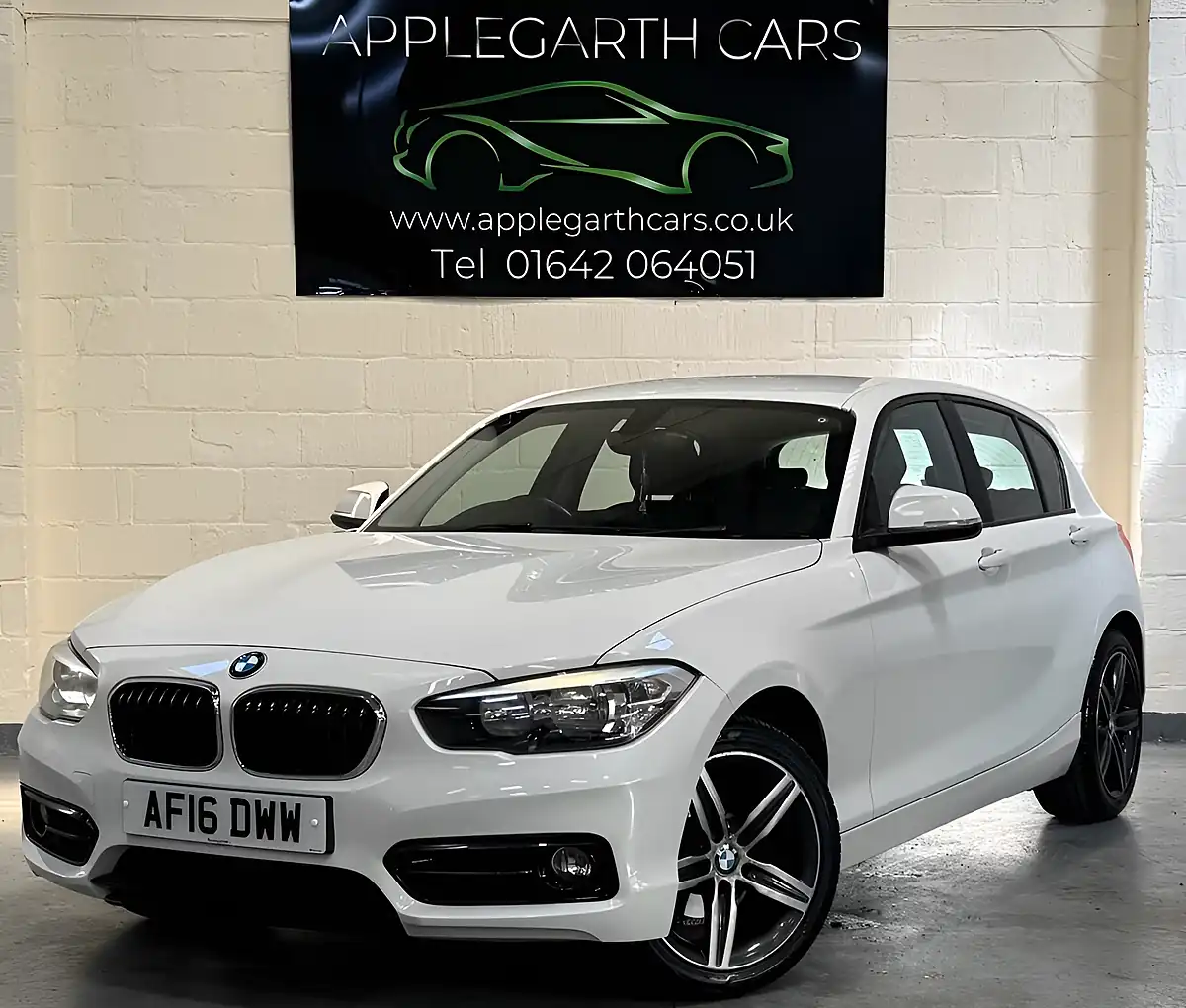 Used 2016 BMW 1 Series Sport White - Interior and Exterior details 5