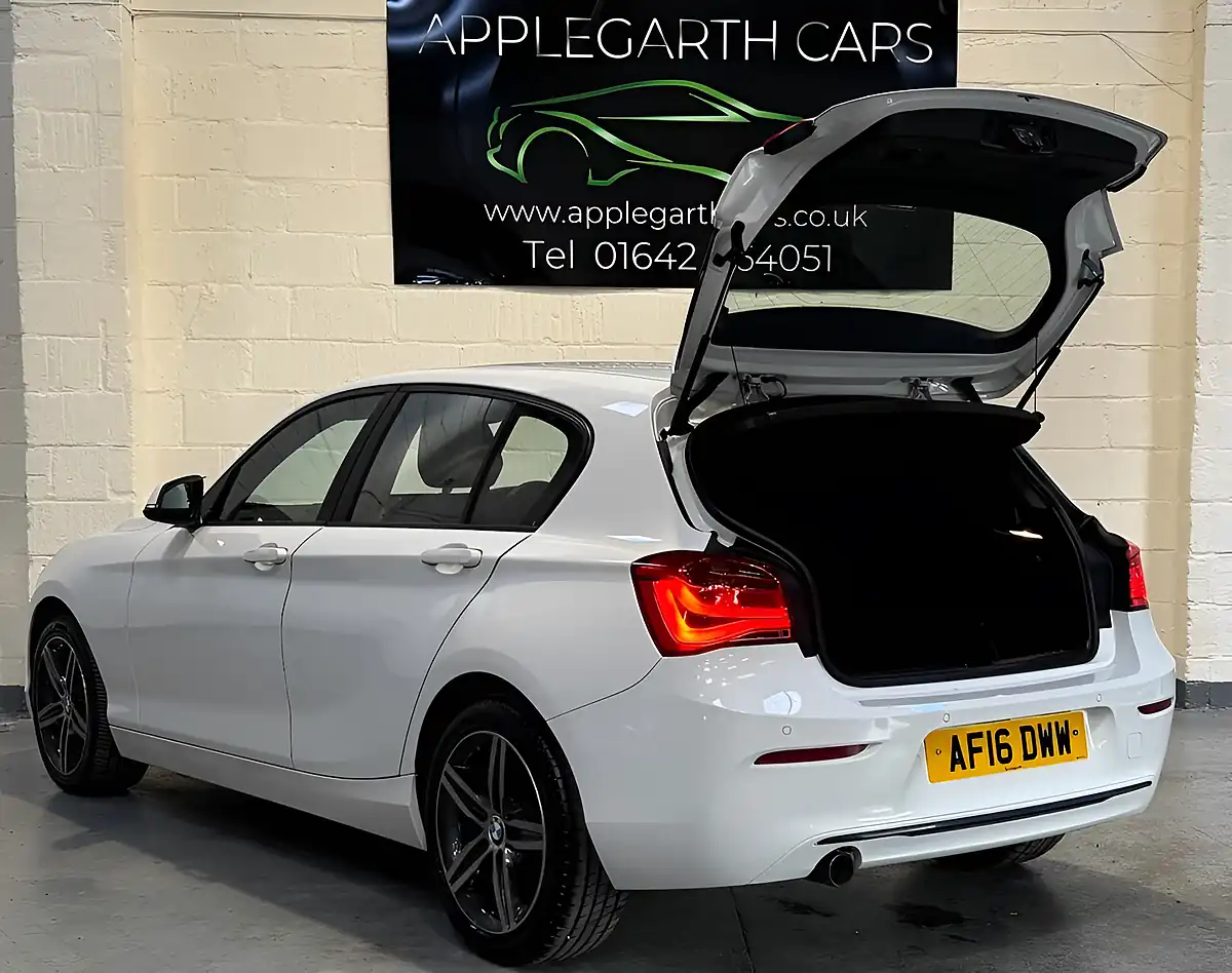 Used 2016 BMW 1 Series Sport White - Interior and Exterior details 8