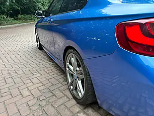 Used 2016 BMW 2 Series Blue - Interior and Exterior details 12