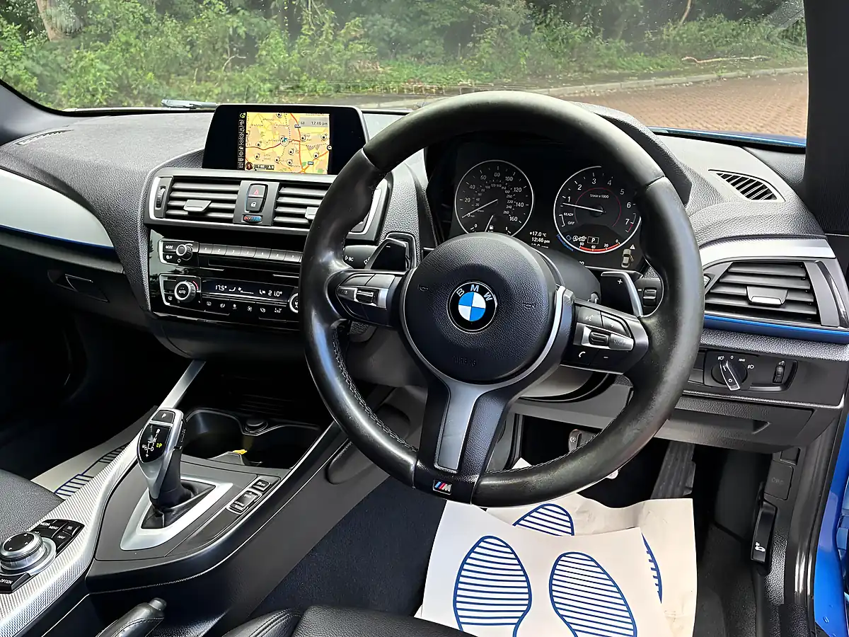 Used 2016 BMW 2 Series Blue - Interior and Exterior details 15