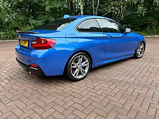 Used 2016 BMW 2 Series Blue - Interior and Exterior details 5