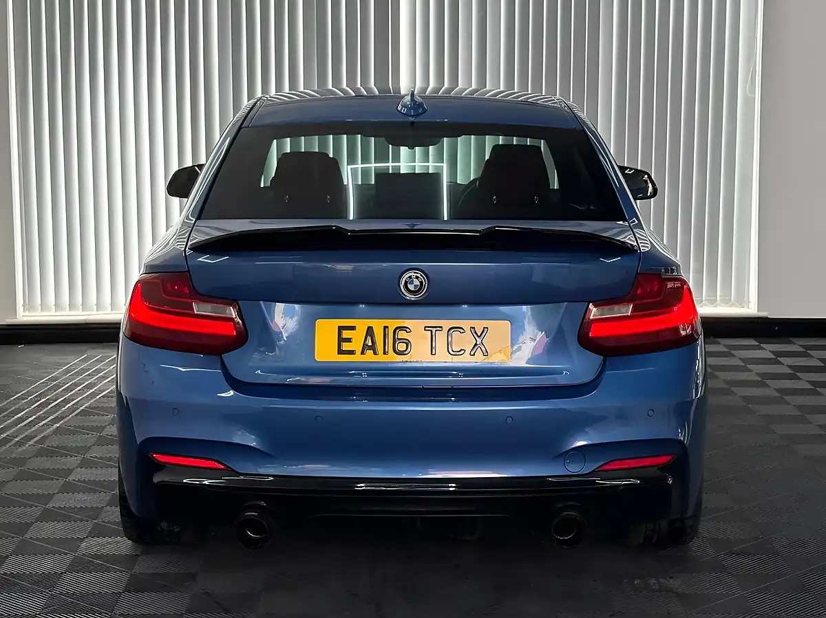 Used 2016 BMW 2 Series Coupe Estoril Blue - Interior and Exterior details 10