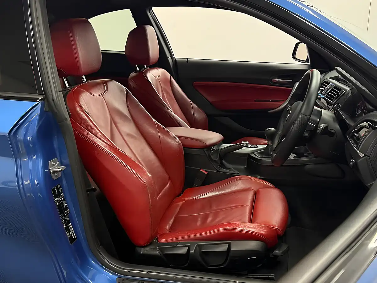 Used 2016 BMW 2 Series Coupe Estoril Blue - Interior and Exterior details 14