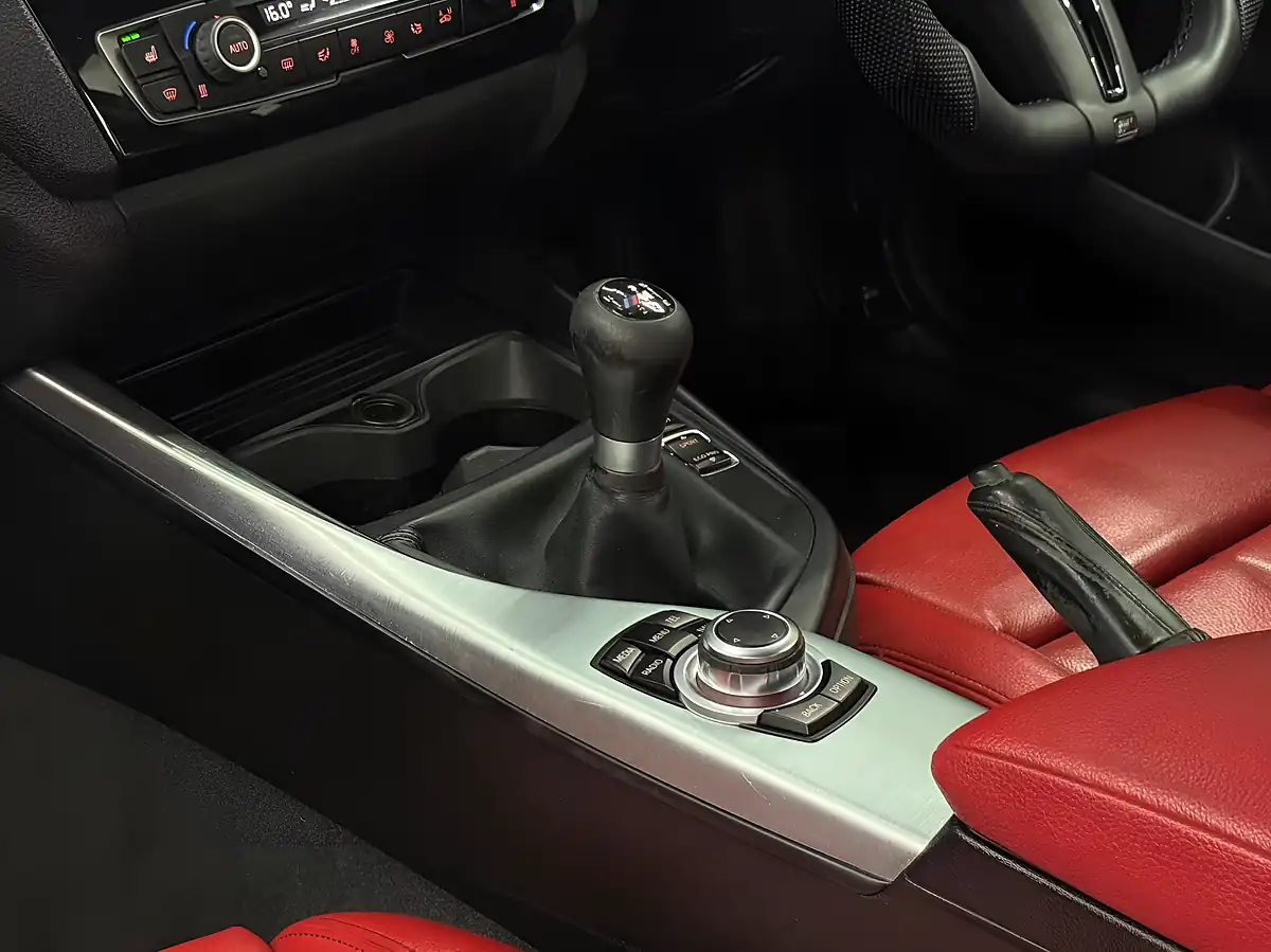 Used 2016 BMW 2 Series Coupe Estoril Blue - Interior and Exterior details 17