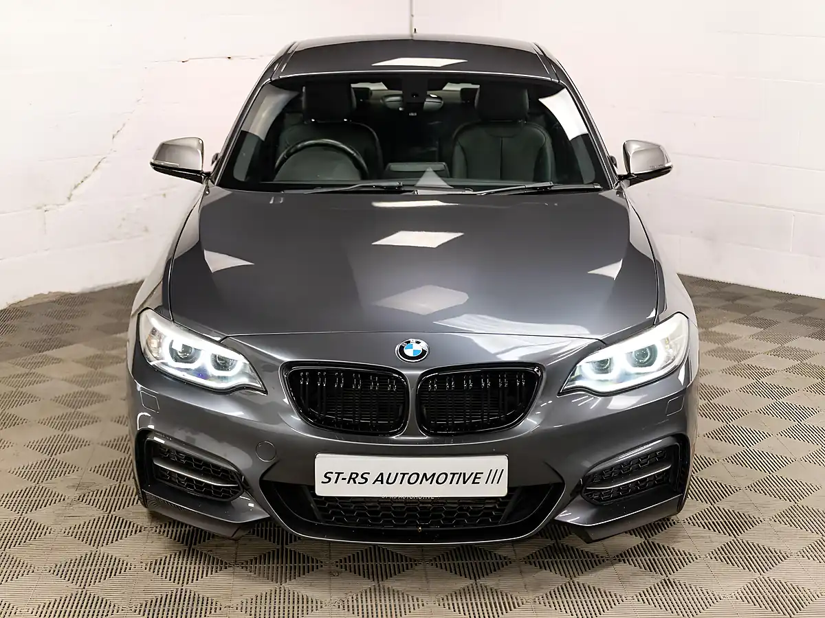 Used 2016 BMW 2 Series Coupe Grey - Interior and Exterior details 2