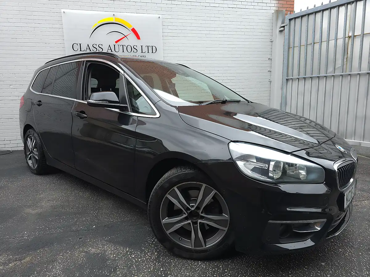 Used 2016 BMW 2 Series Gran Tourer Luxury Black - Front View