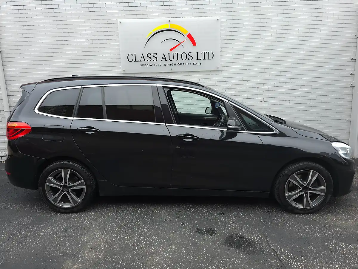 Used 2016 BMW 2 Series Gran Tourer Luxury Black - Interior and Exterior details 10