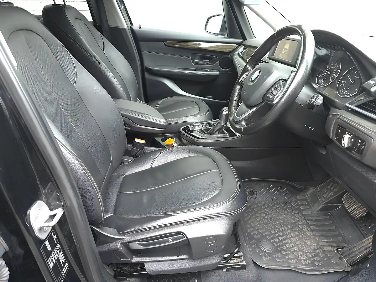 Used 2016 BMW 2 Series Gran Tourer Luxury Black - Interior and Exterior details 13