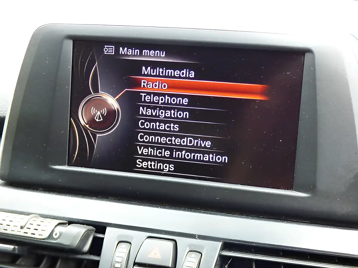 Used 2016 BMW 2 Series Gran Tourer Luxury White - Interior and Exterior details 13