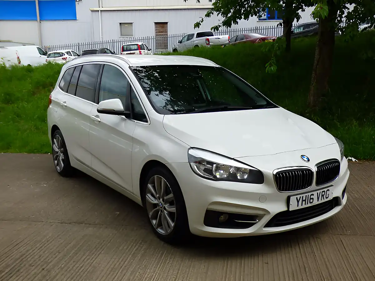 Used 2016 BMW 2 Series Gran Tourer Luxury White - Interior and Exterior details 4