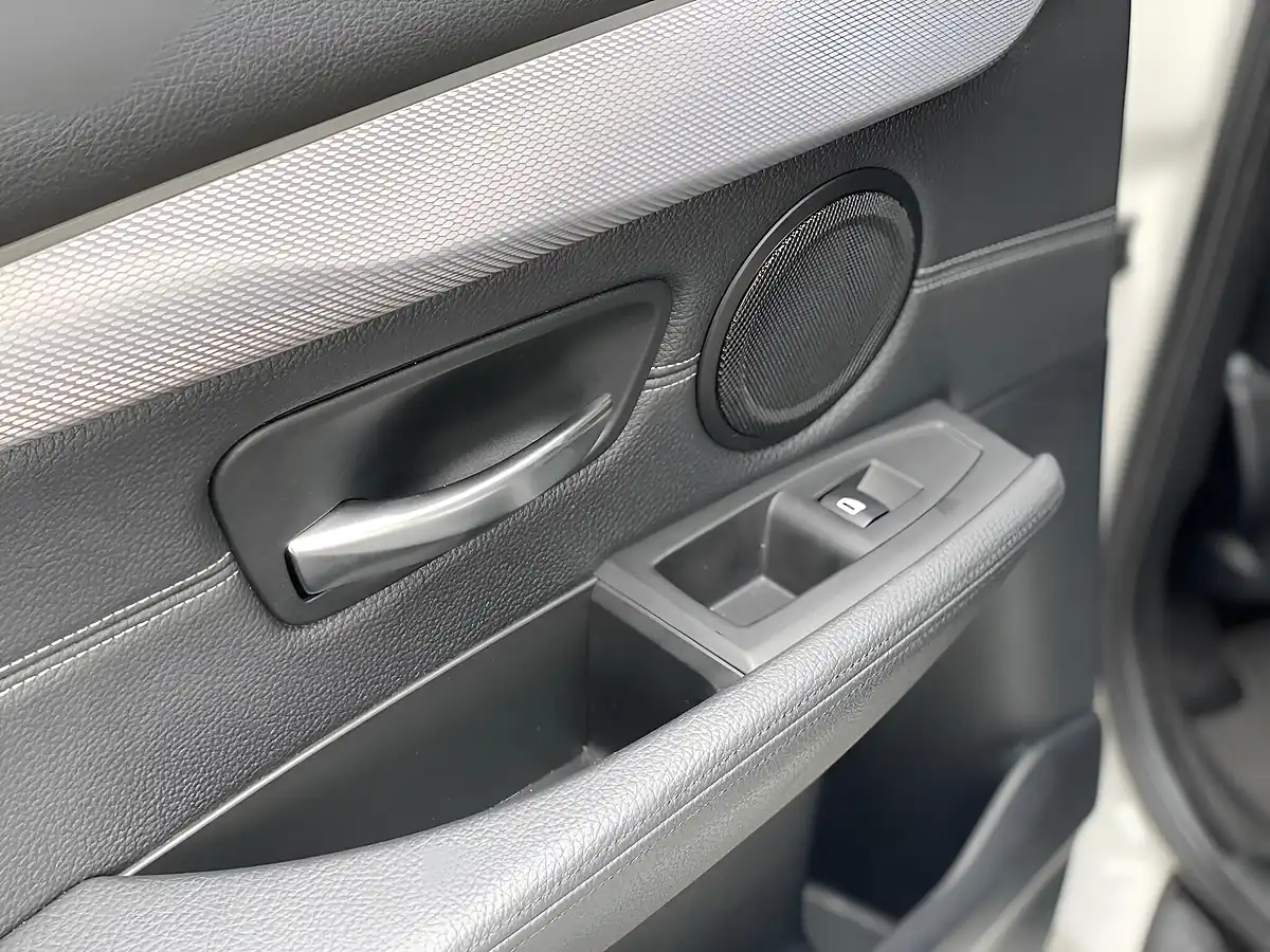 Used 2016 BMW 2 Series Gran Tourer M Sport White - Interior and Exterior details 14