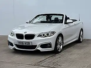 Used 2016 BMW 2 Series M Sport Alpine White - Interior and Exterior details 14