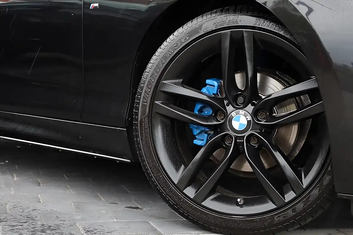 Used 2016 BMW 2 Series M Sport Black - Interior and Exterior details 9