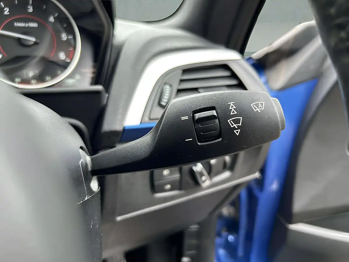 Used 2016 BMW 2 Series M Sport Blue - Interior and Exterior details 15