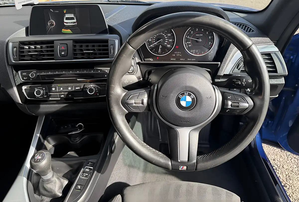 Used 2016 BMW 2 Series M Sport Blue - Interior and Exterior details 14