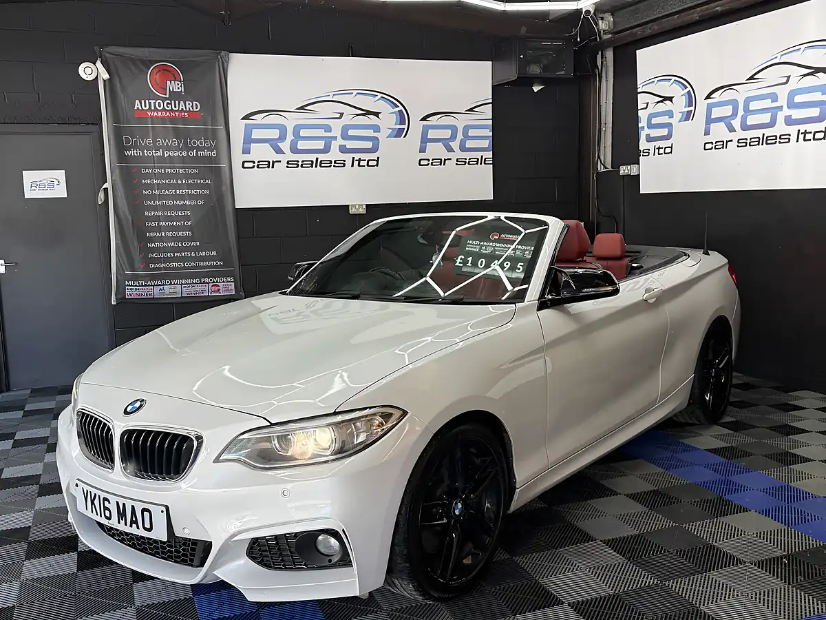 Used 2016 BMW 2 Series M Sport White - Interior and Exterior details 16