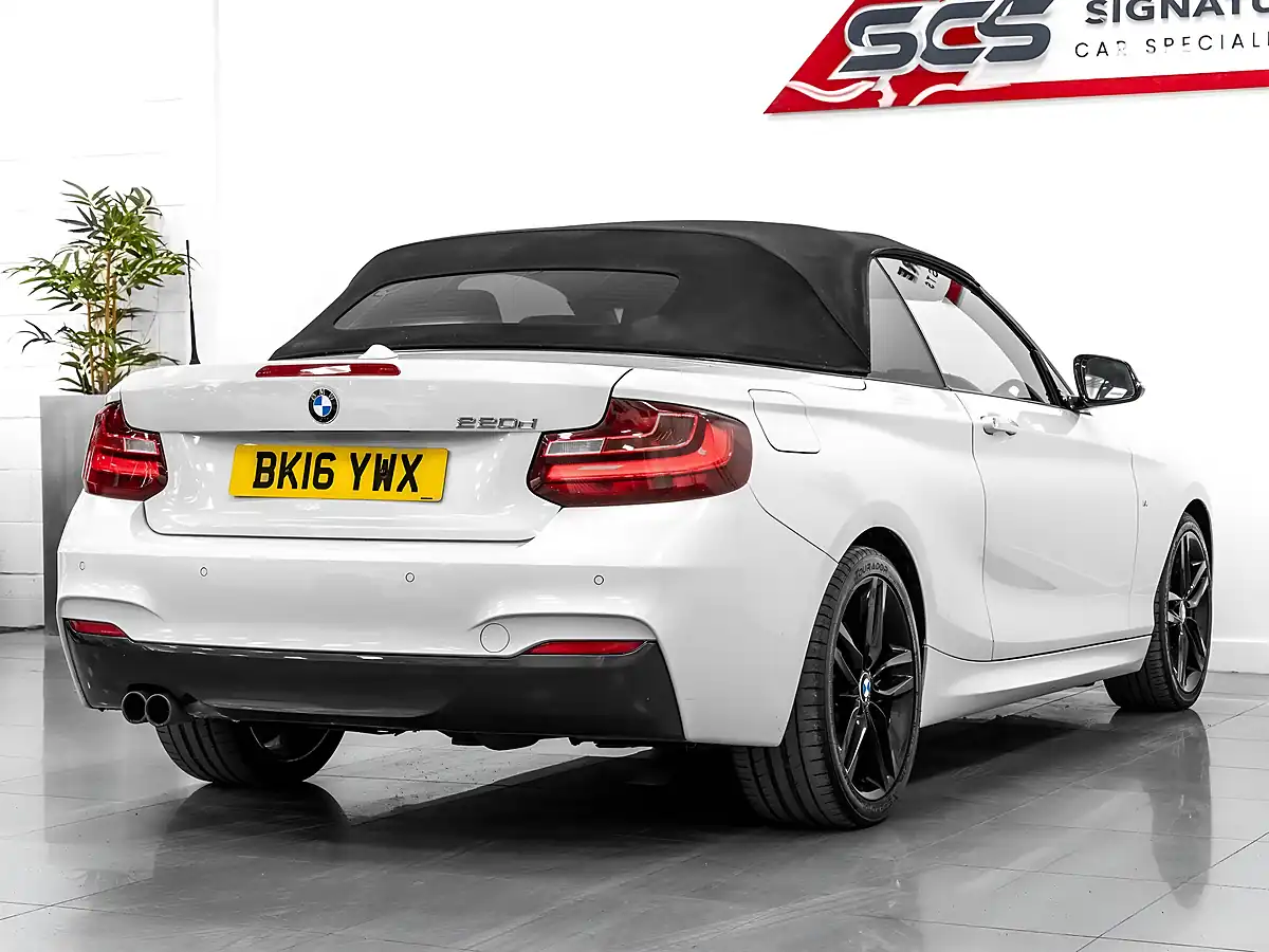 Used 2016 BMW 2 Series M Sport White - Interior and Exterior details 11