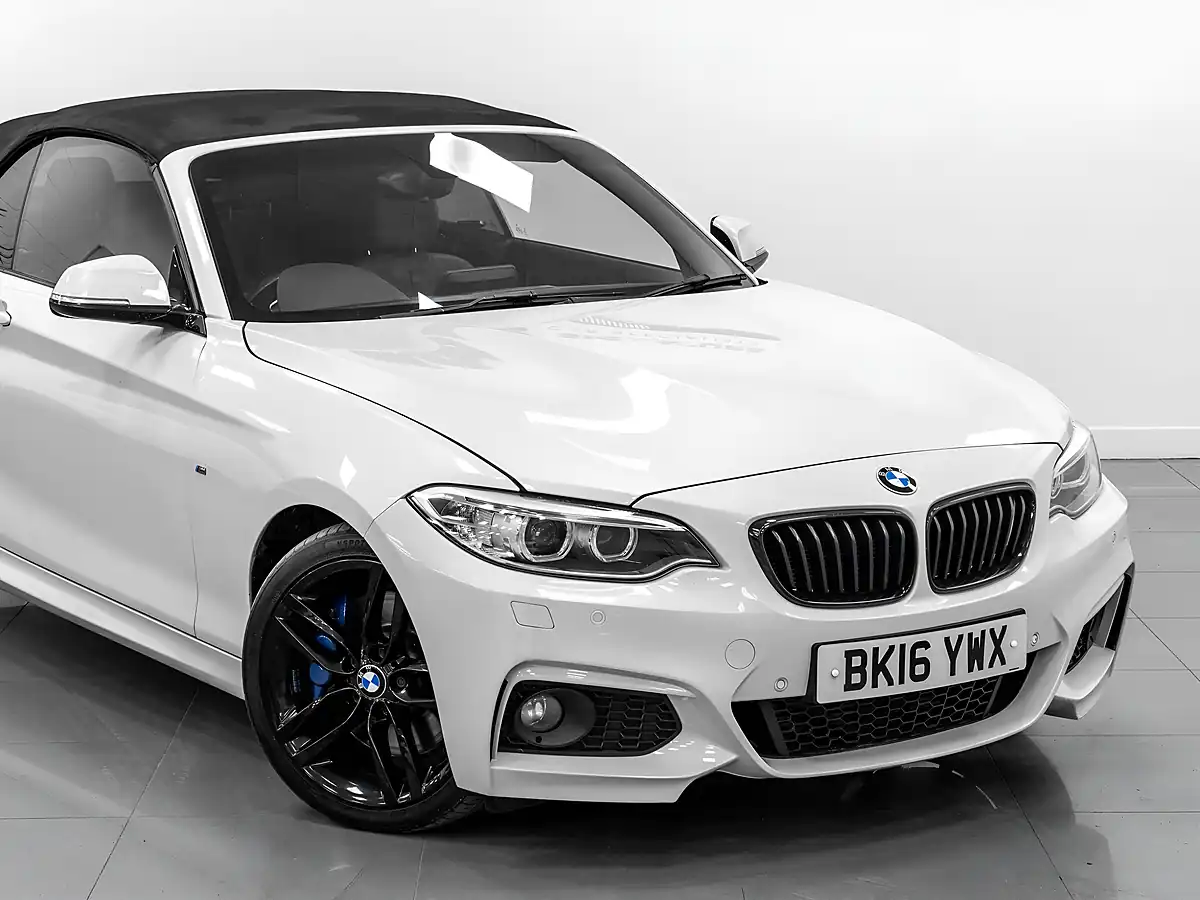 Used 2016 BMW 2 Series M Sport White - Interior and Exterior details 12