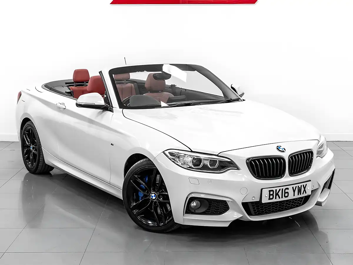 Used 2016 BMW 2 Series M Sport White - Interior and Exterior details 8
