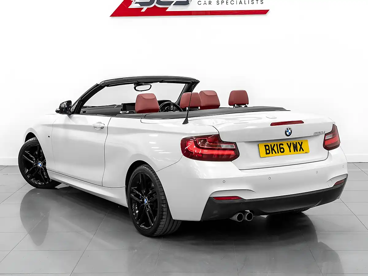 Used 2016 BMW 2 Series M Sport White - Interior and Exterior details 9